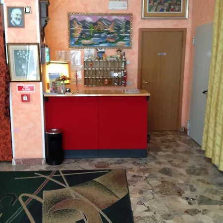 Rex Hotel 3*